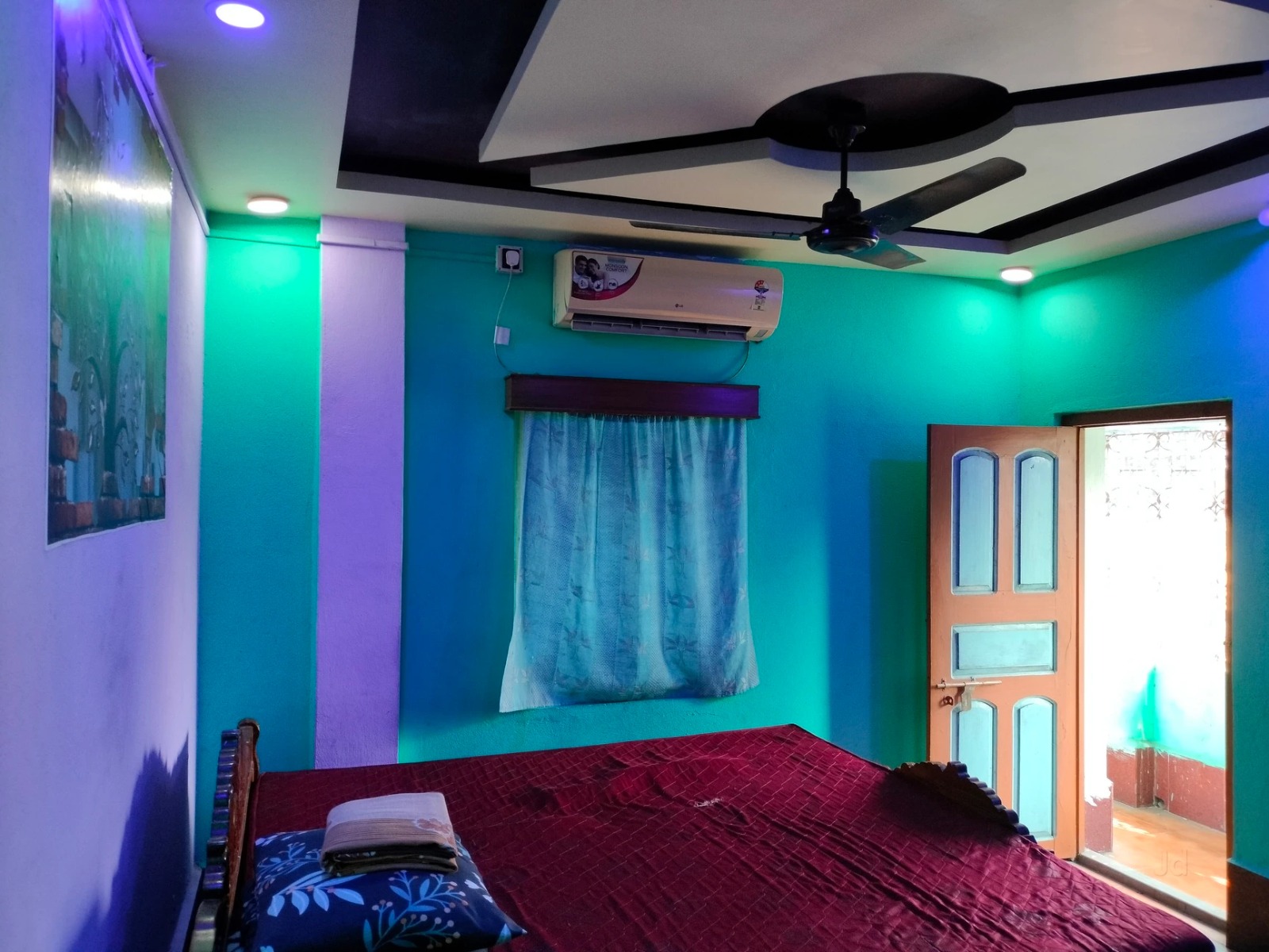 Giri Laxmi Guest House Nabadwip - Room